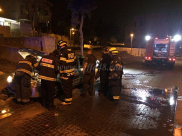 منتصف الليلة - مجهولون يضرمون النار بسيارة أحد المواطنين في مدينة يافا 